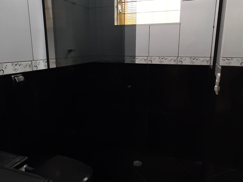 Sobrado (VENDIDO)com três dormitórios, dois banheiros 