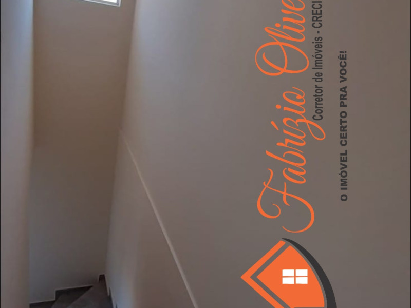 Sobrado(ALUGADO) com dois dormitórios e um banheiro e um lavabo